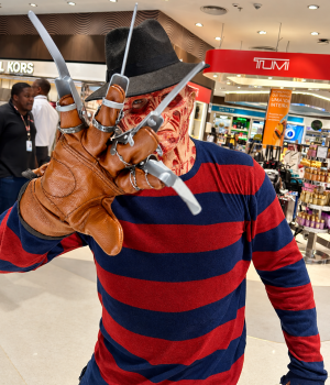 Dufry Halloween 5